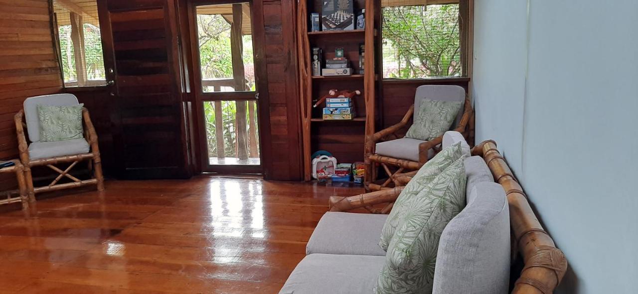 Guest House Great Hostels Amazon プヨ エクステリア 写真
